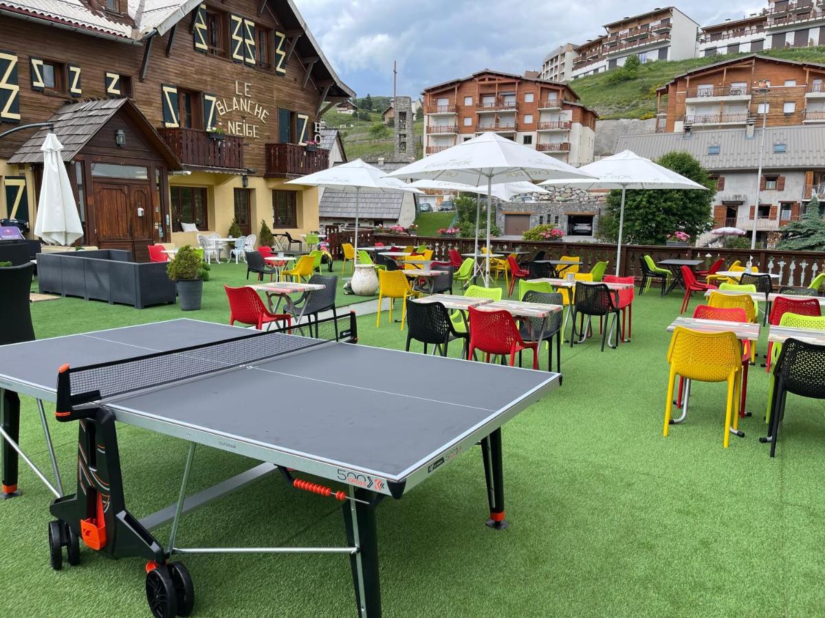 Hotel Le Blanche Neige Valberg Esterno foto
