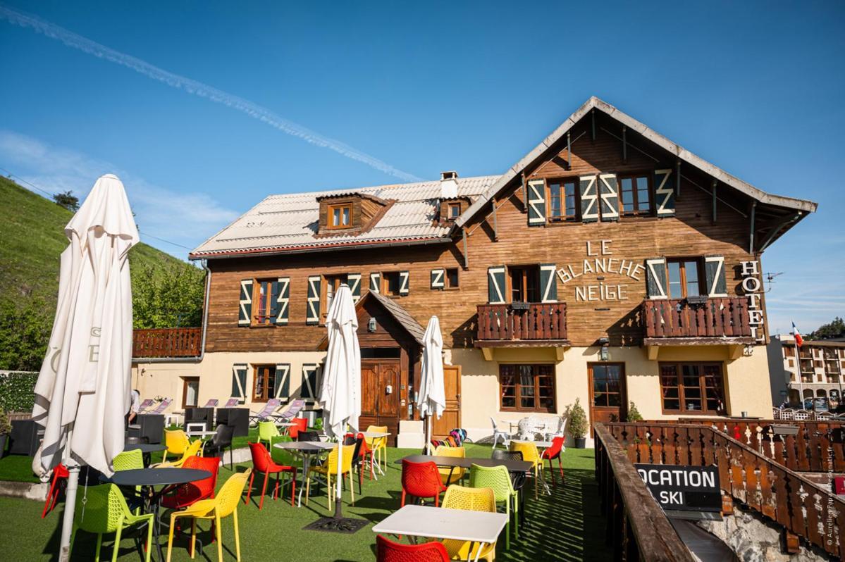 Hotel Le Blanche Neige Valberg Esterno foto